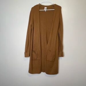 Elegant Tan Women's Cardigan